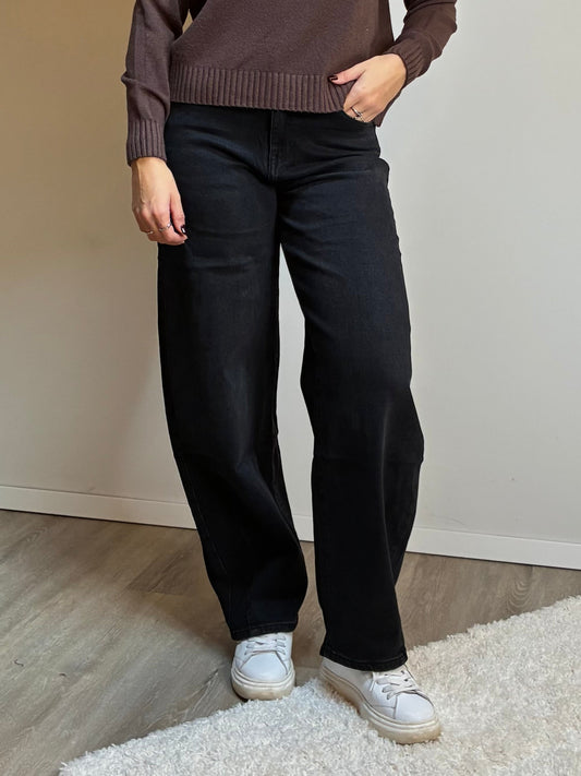 Jeans barrel nero
