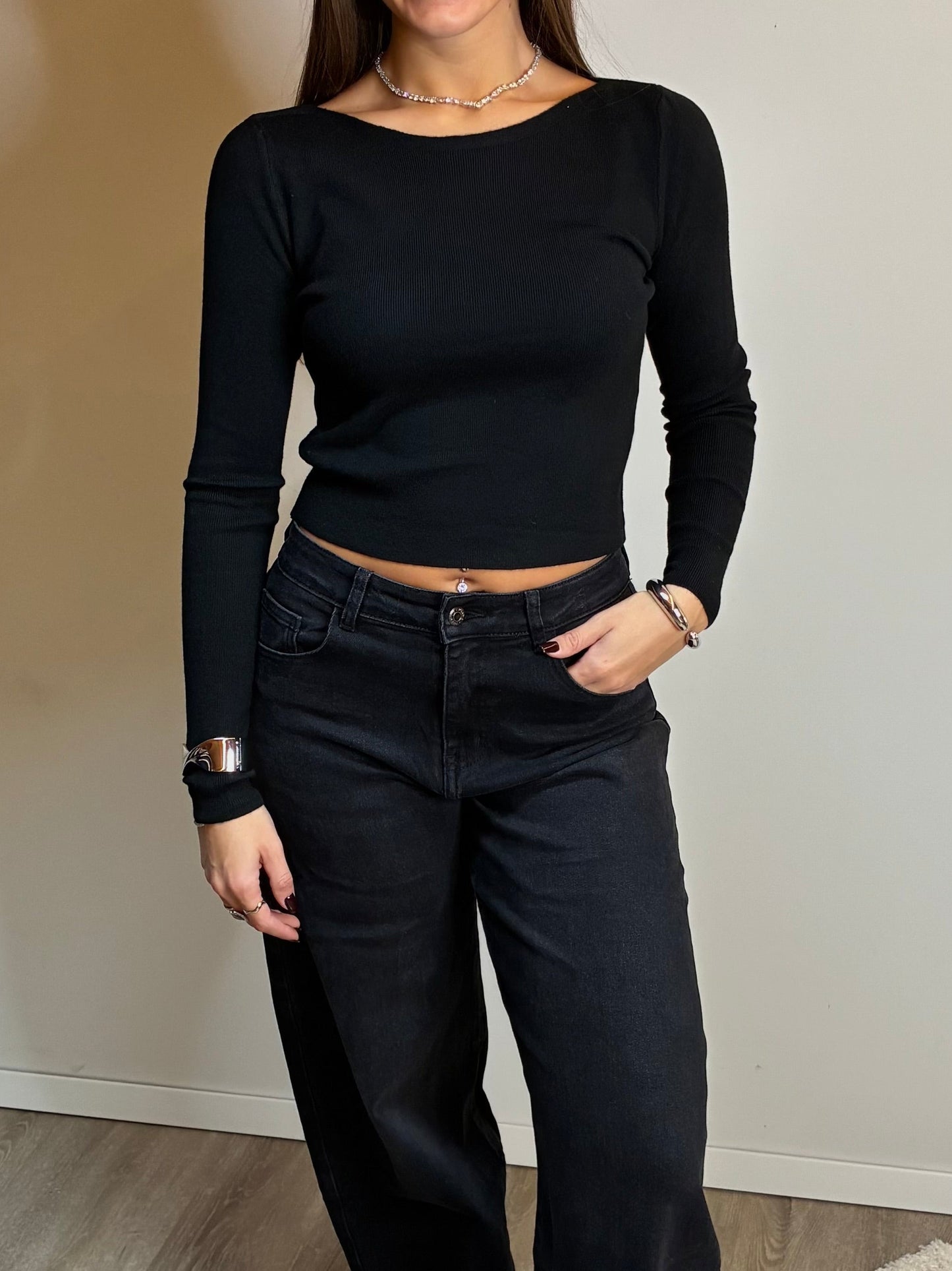 Pullover basico nero