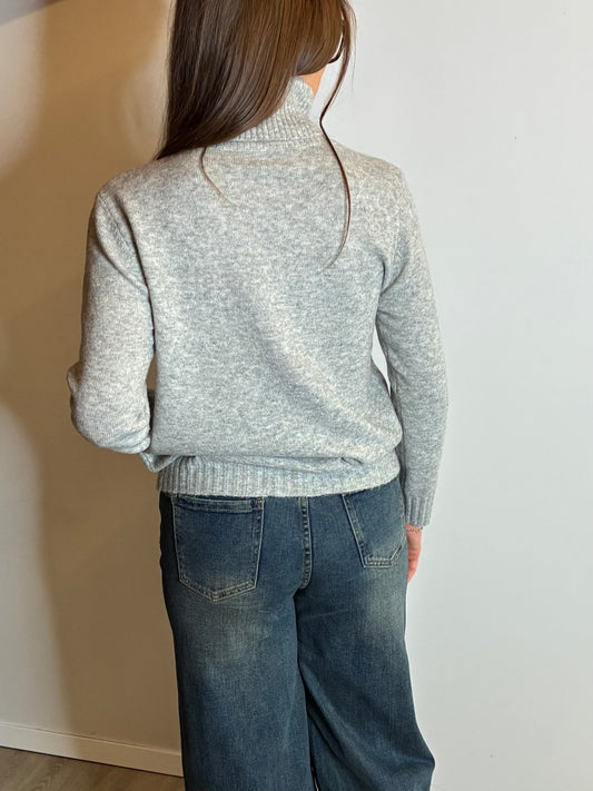 Pullover soft collo alto grigio