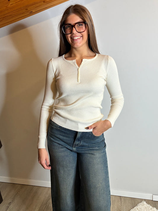 Maglia a costine bottoncini