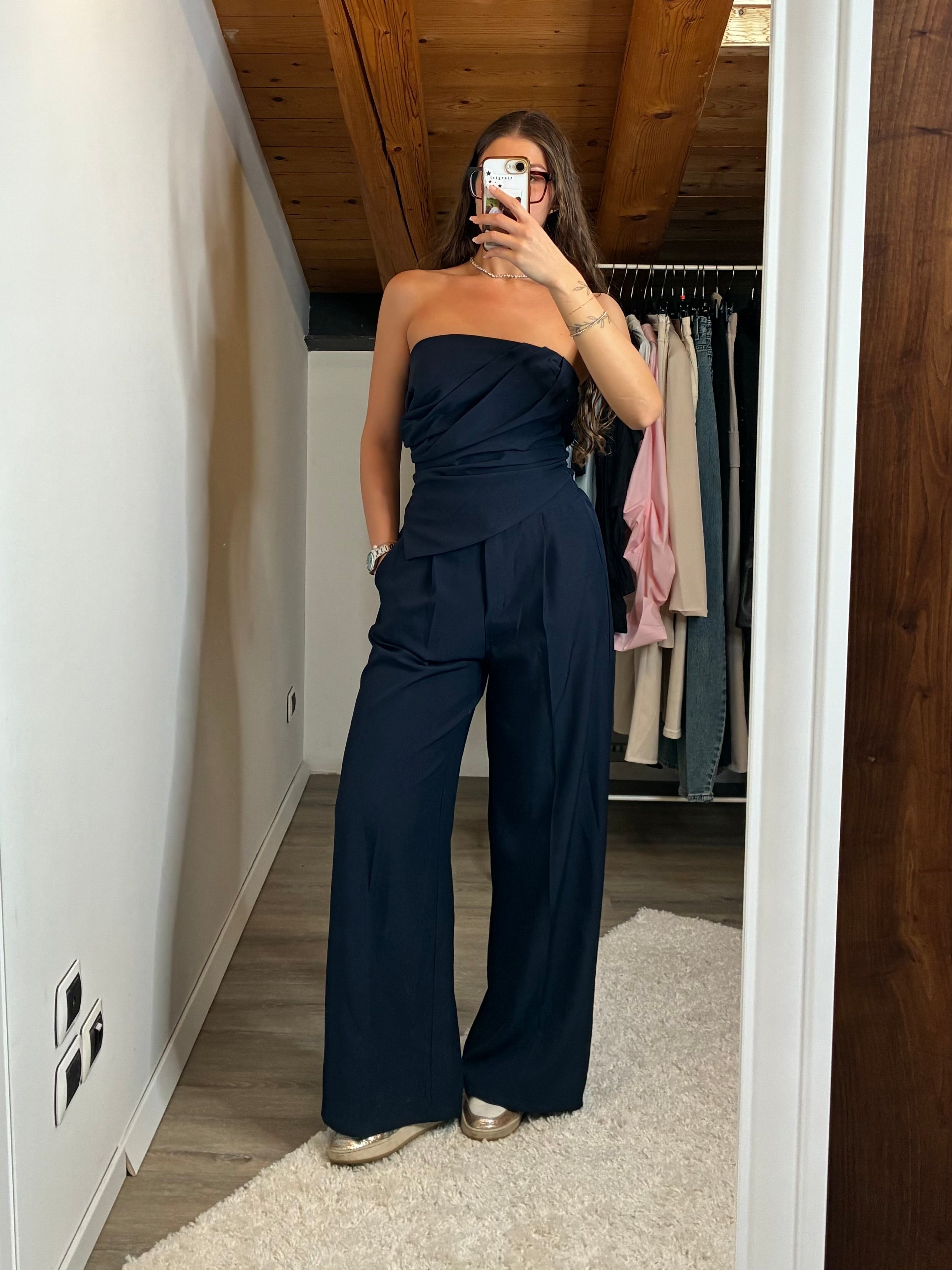Completo drappeggio blu