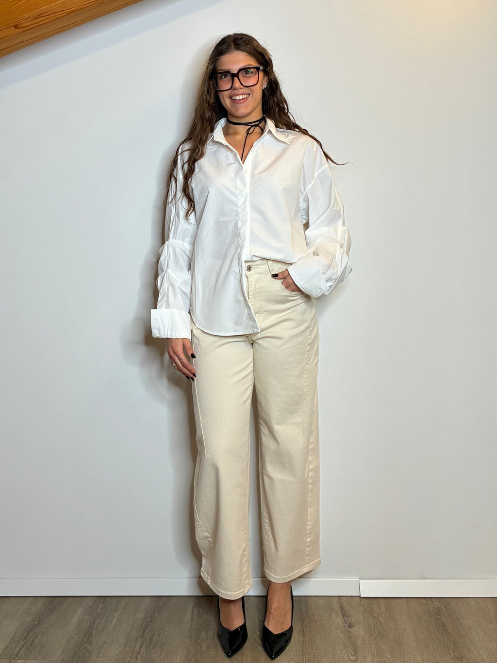 Camicia bianca manica pizzicata