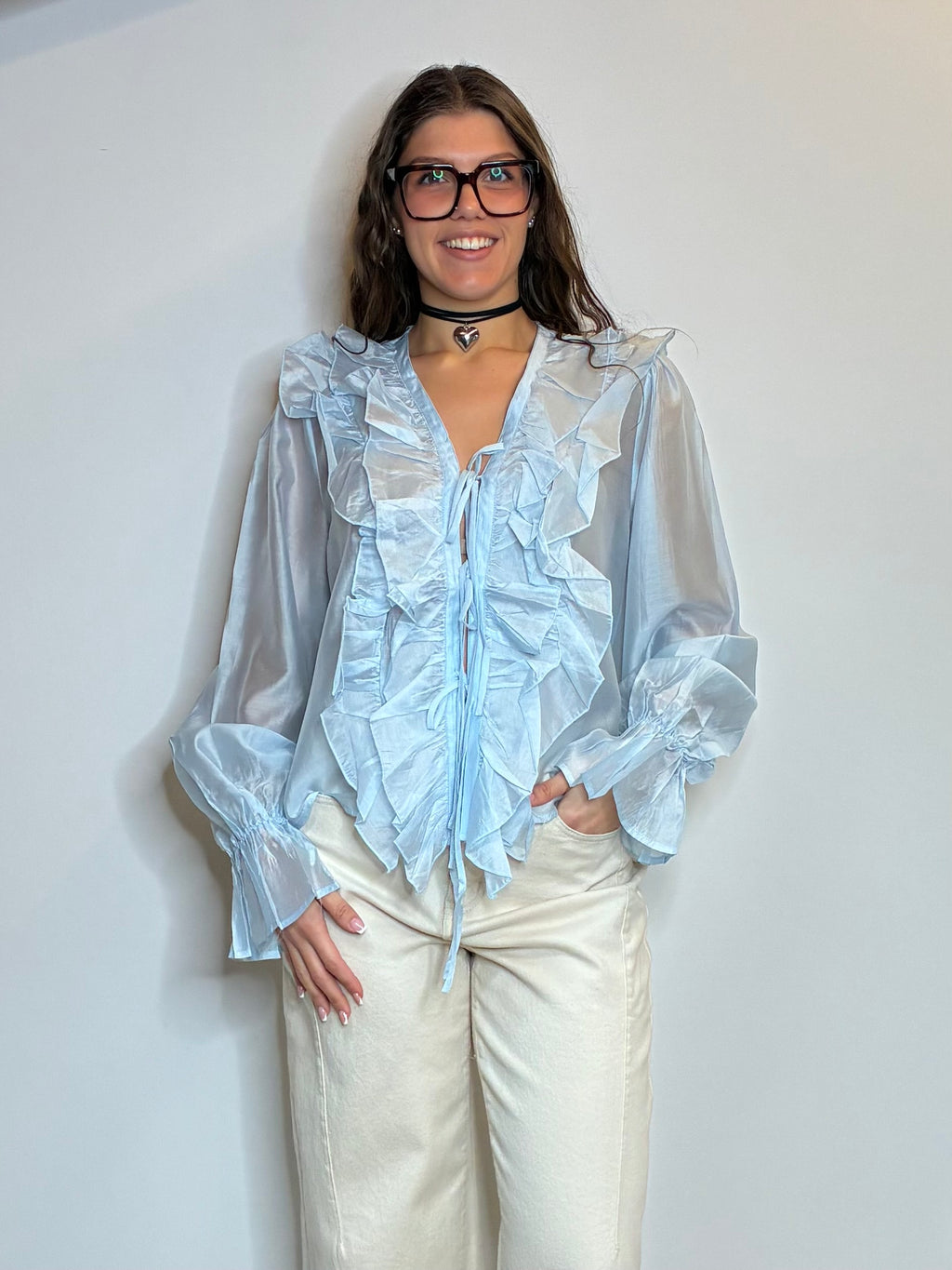 Blusa laccetti azzurra