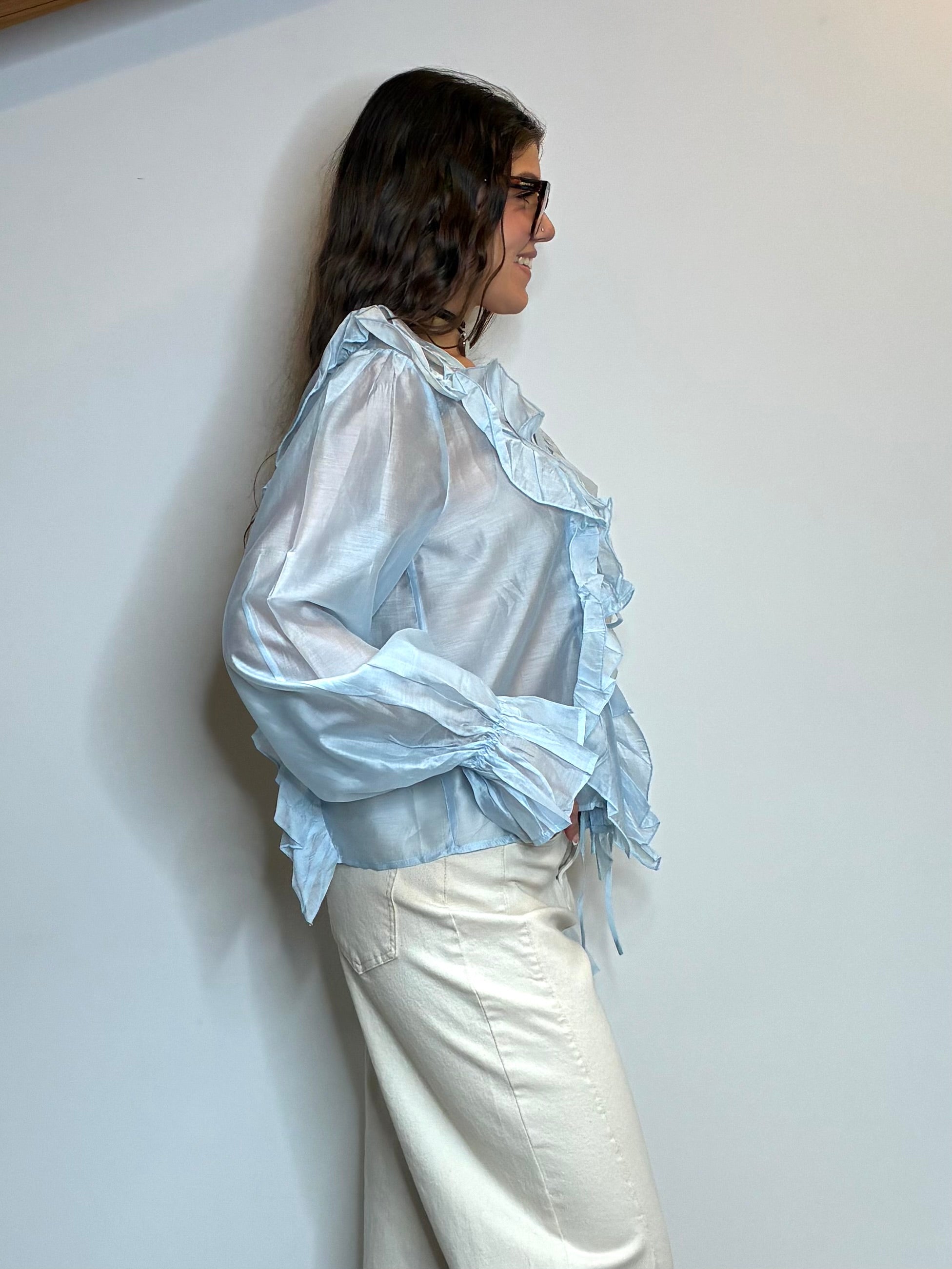 Blusa laccetti azzurra