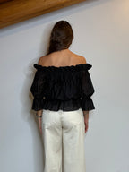 Blusa con rouches nera
