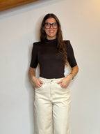 Body con spalline imbottite marrone