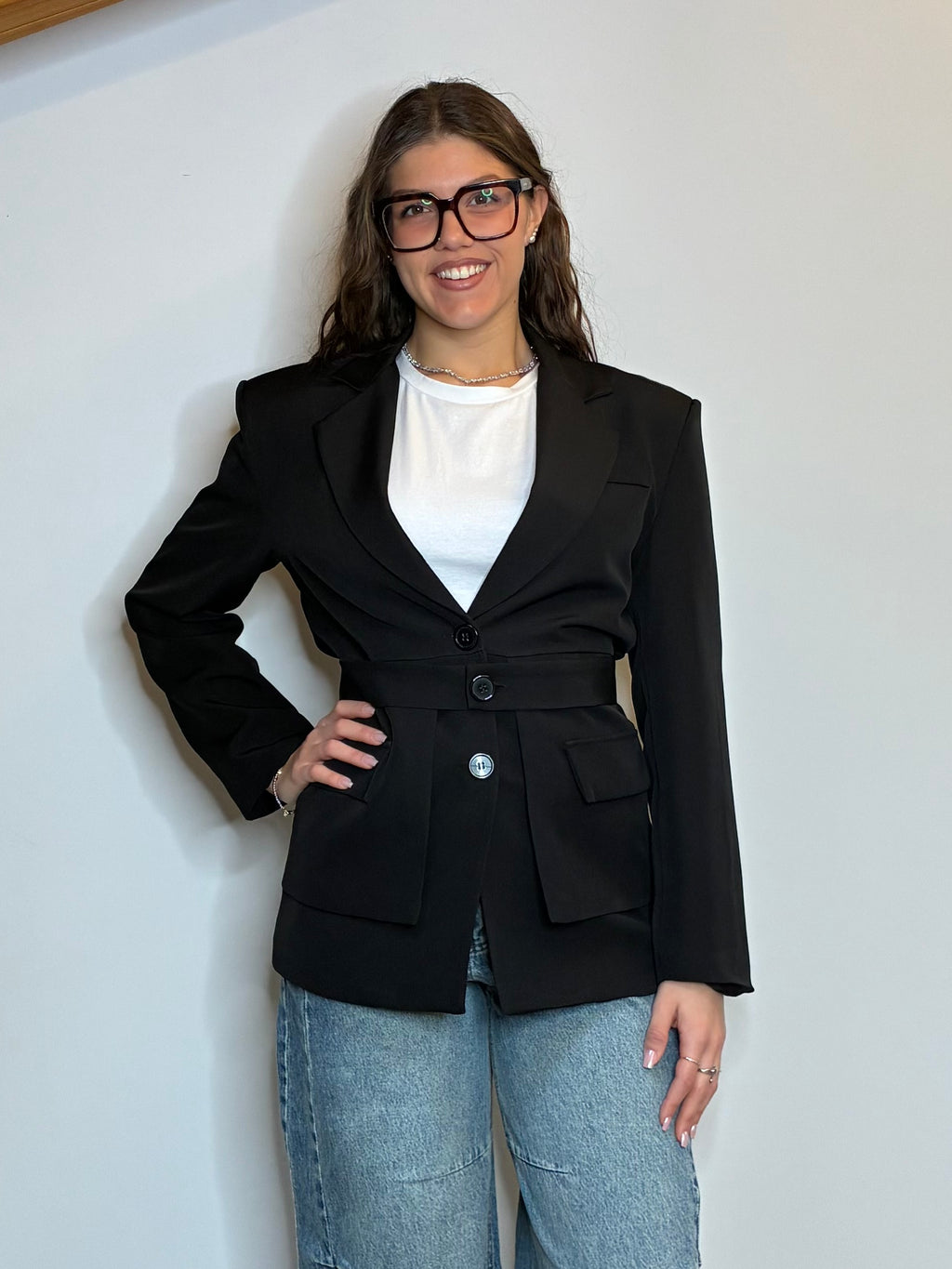 Blazer strutturato con cintura