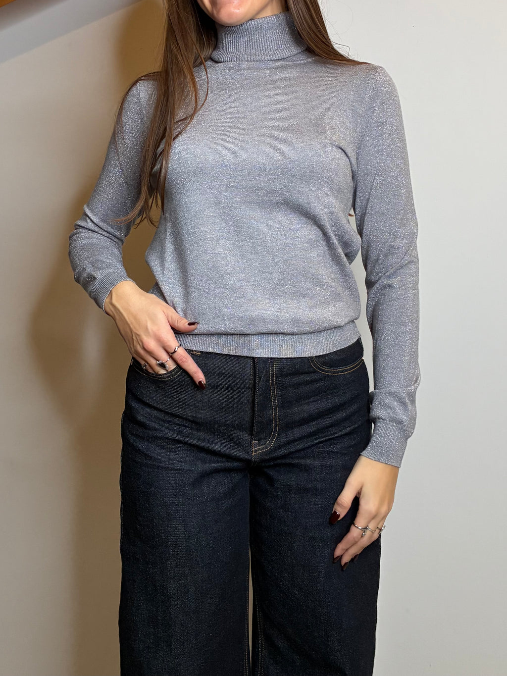 Pullover lurex collo alto grigio