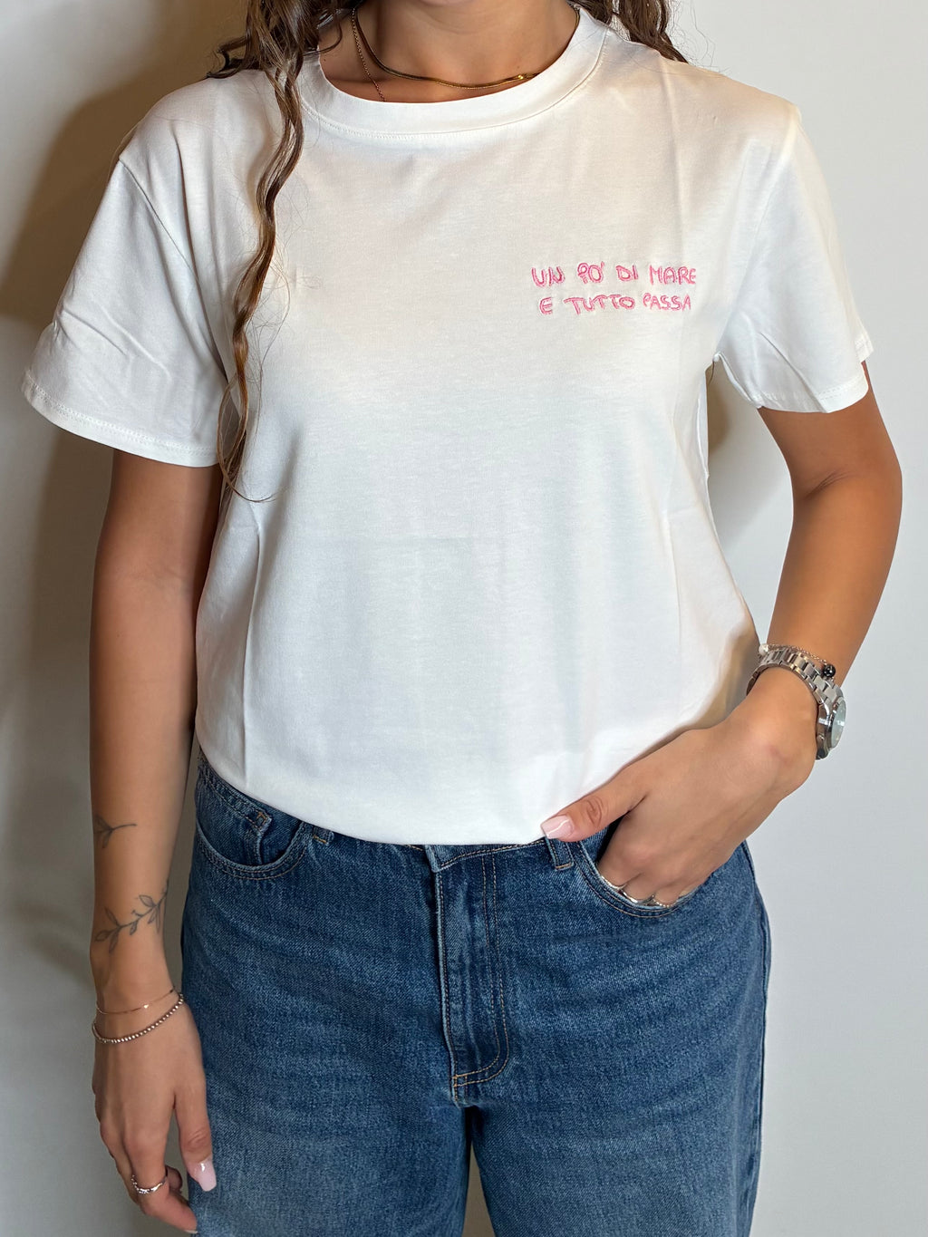 T-shirt "un po' di mare e tutto passa" +colori