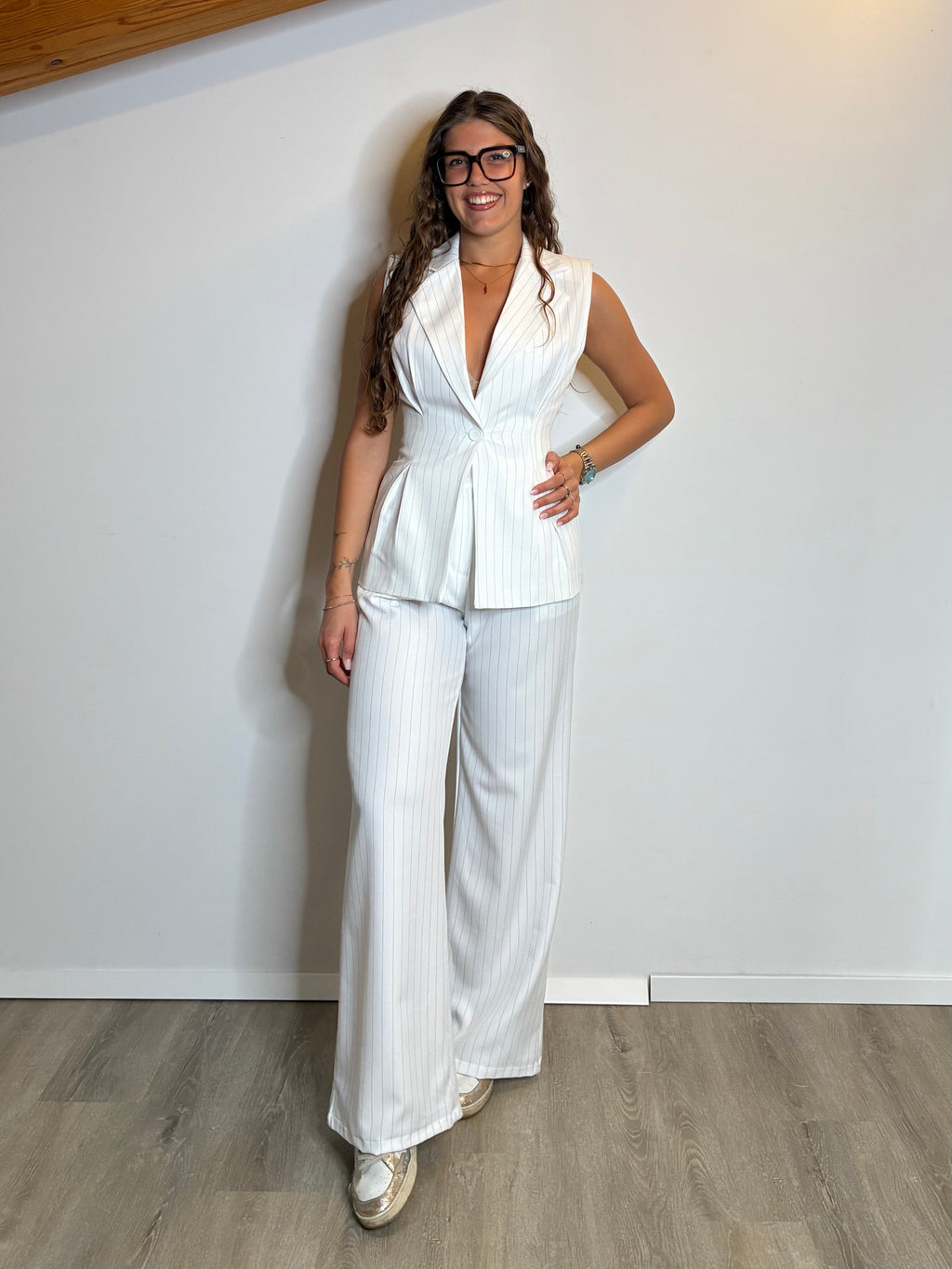 Completo smanicato gessato bianco