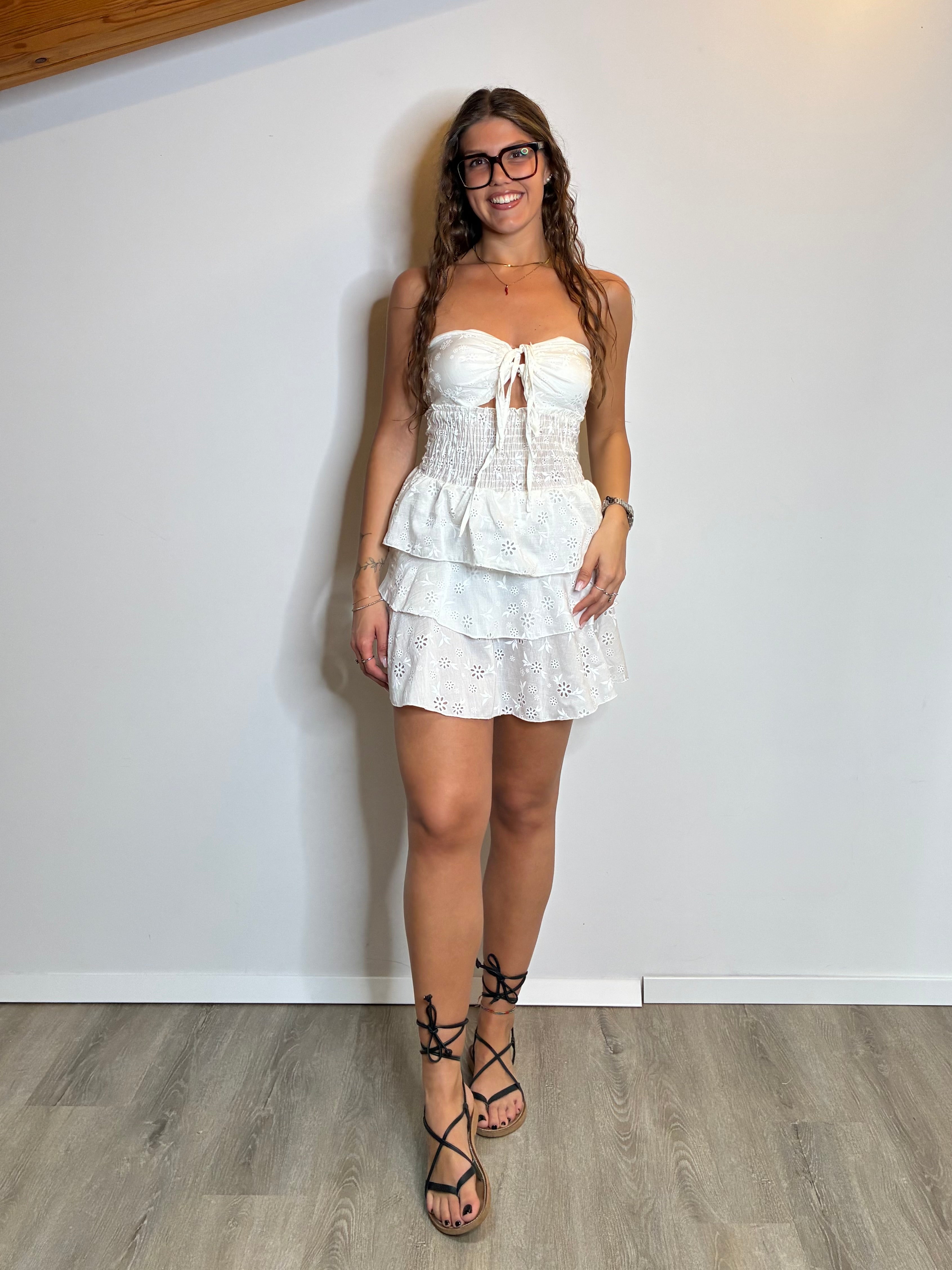 Vestito corto sangallo